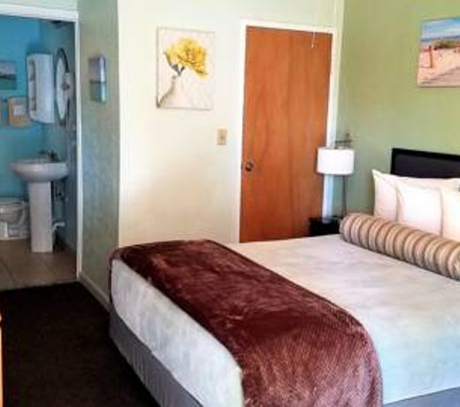 Johns Pass Beach Motel
