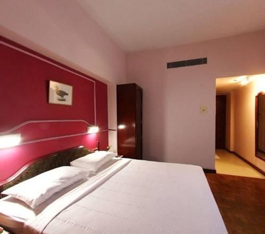 Hotel Royal Sathyam