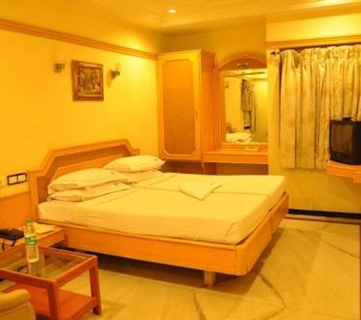 Hotel Royal Sathyam