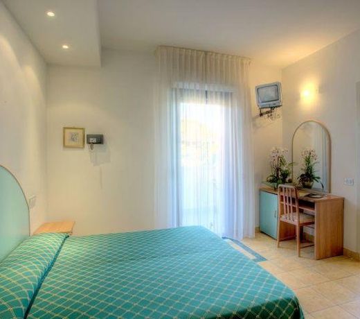 CASA MAJOR Hotel & Appartamenti CERVIA