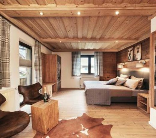 Golf & Ski Chalet