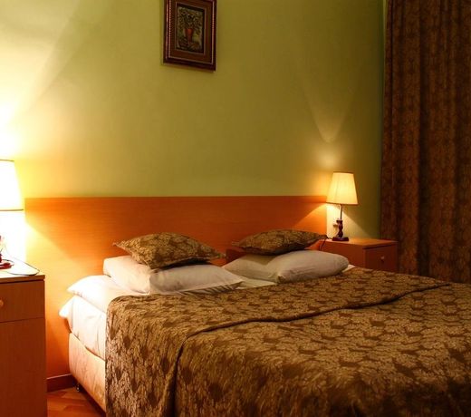 Yeghevnut Hotel