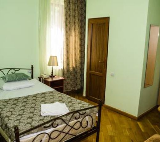 Yeghevnut Hotel