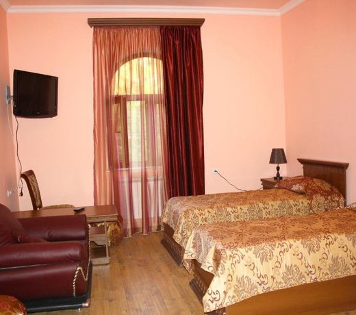 Lara Hotel