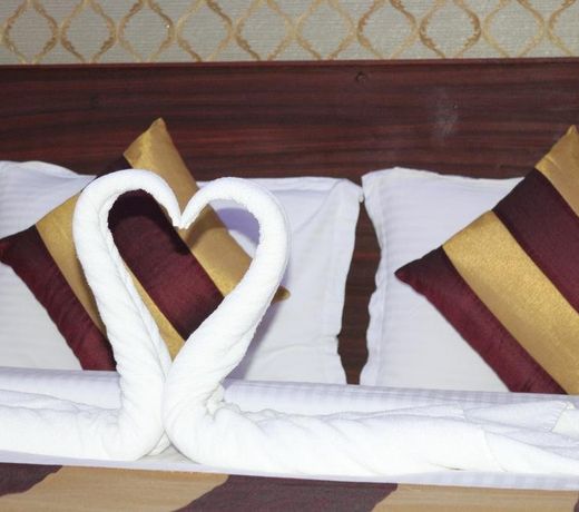 Moonline Resort