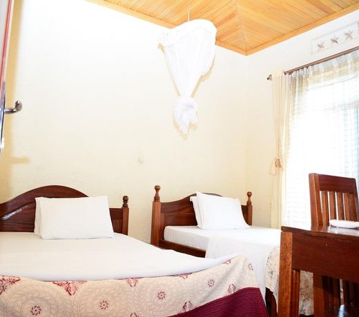 Martin Aviator Hotel