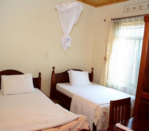 Martin Aviator Hotel