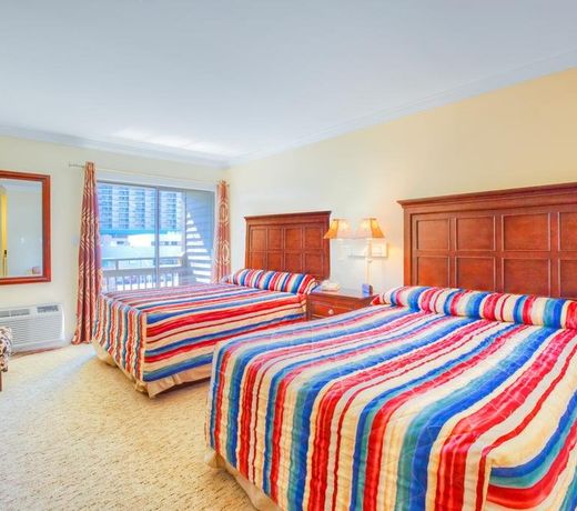Sand Dunes Tower Suites and Villas