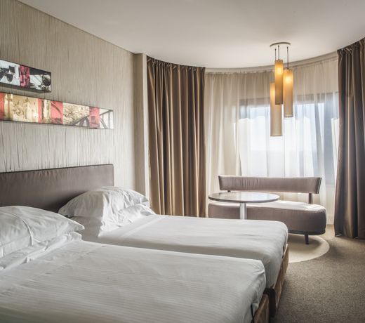 Porto Palacio Hotel by The Editory