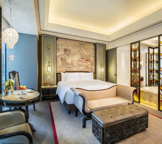 Wanda Reign on the Bund