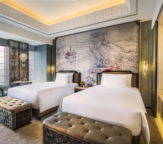 Wanda Reign on the Bund