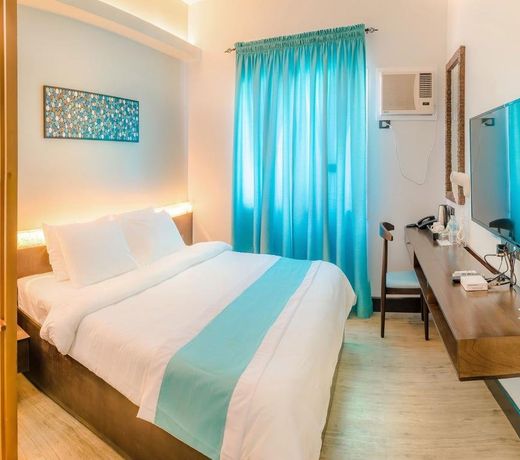 Twin Tides Panglao