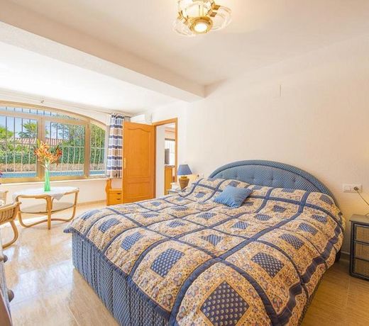 Villa Cronos - PlusHolidays