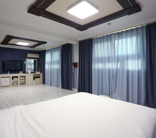 Paradaise Motel