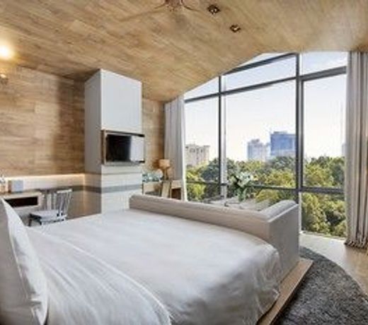 Fusion Suites Saigon
