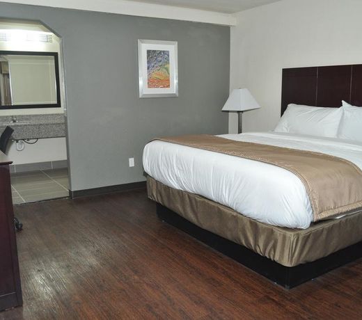 Trinity Suites Downtown Dallas