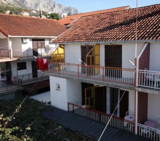Apartments with a parking space Podaca, Makarska - 4747