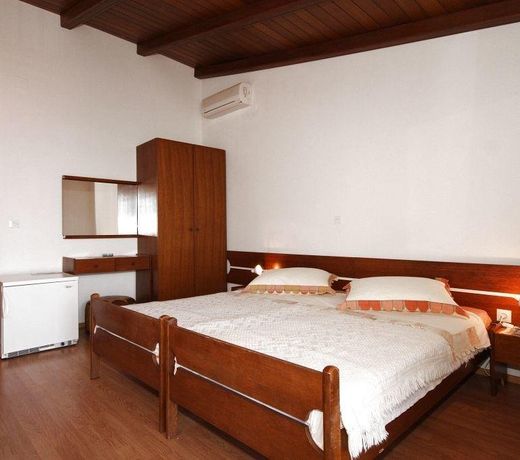 Double Room Brela 2717a