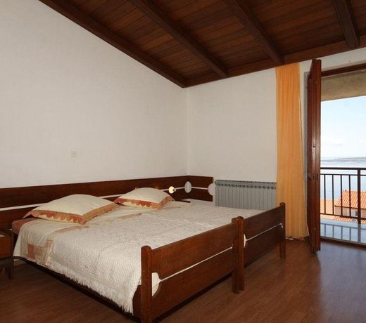 Double Room Brela 2717a