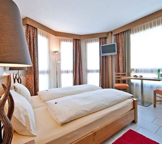 Hotel Station