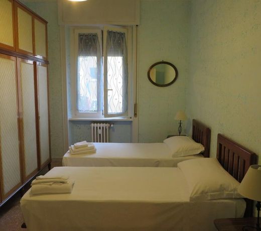 Ines Vacation House - Rome City Center