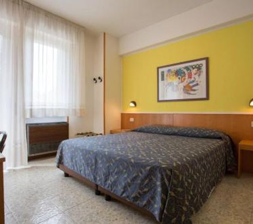 Hotel Benacus