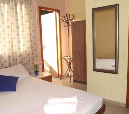 Hotel 34