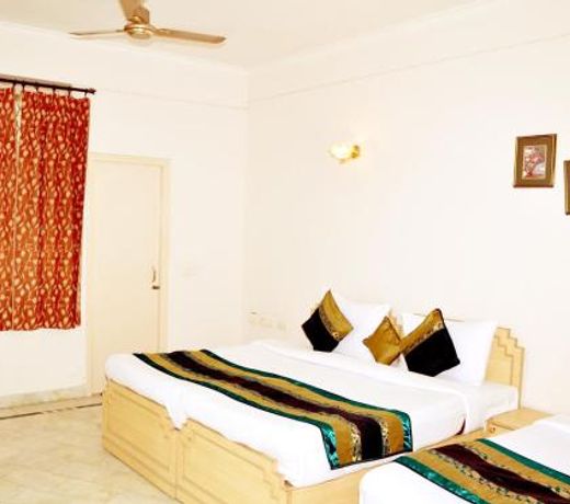Optimum Sheela Inn @ Taj