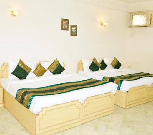 Optimum Sheela Inn @ Taj