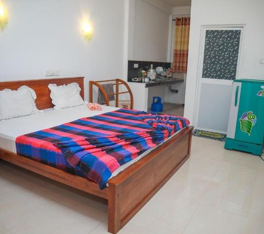 Hasaranga Holiday House