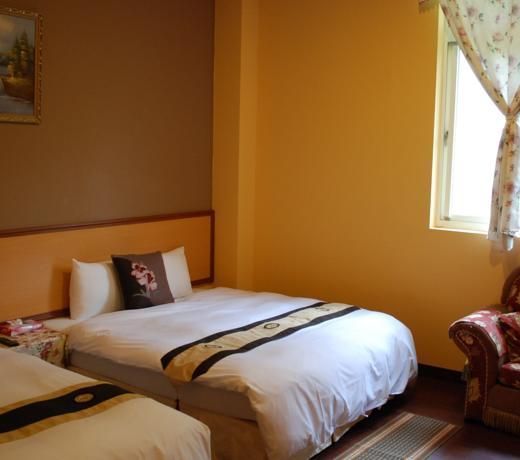 Nine Aboriginal B & B