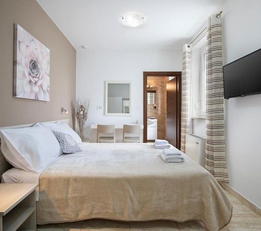 Apartments Villa Nina
