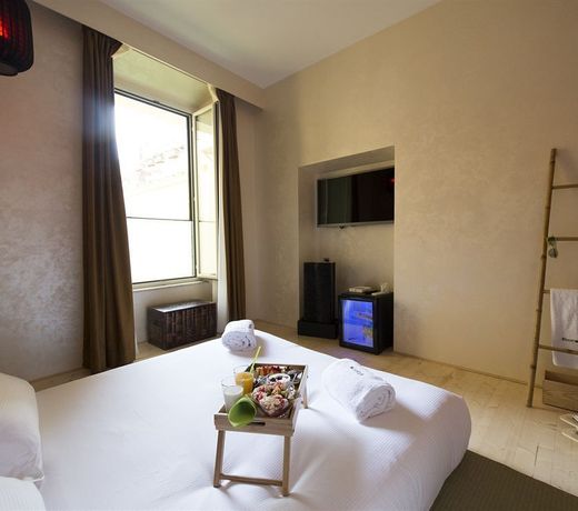 iRooms Pantheon & Navona