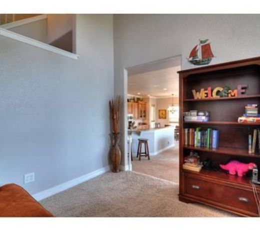 AMZ GETAWAYS HOMES ON CANYON LAKE