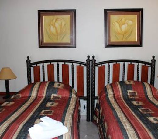 Ya Rena Guest House