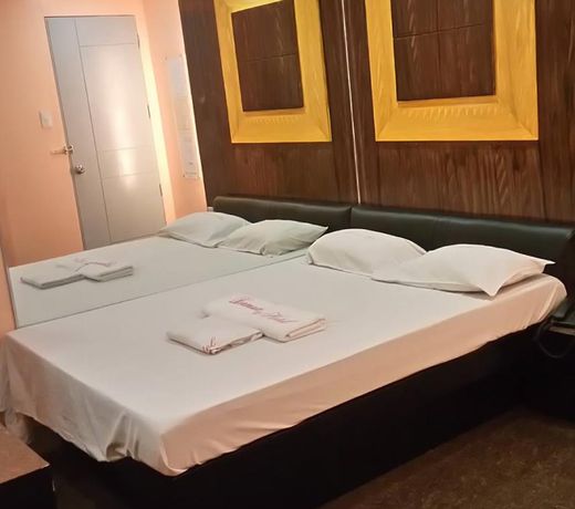 Bermuda Hotel