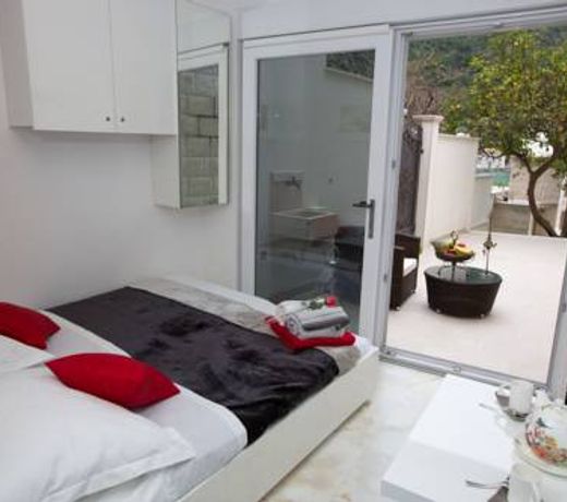 Villa Arion