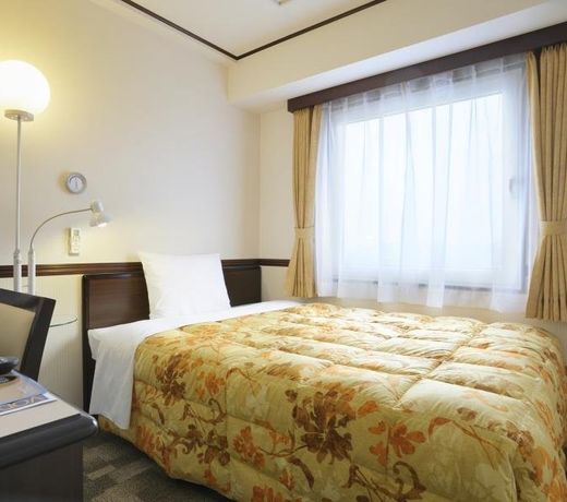 Toyoko Inn Fukuyama-eki Shinkansen Minami-guchi