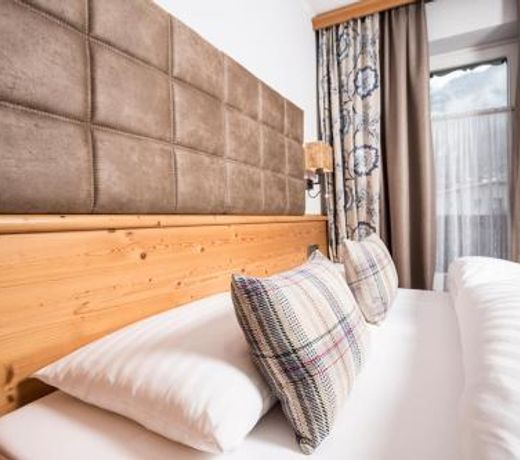 Hotel Jägerhof und Jagdhaus