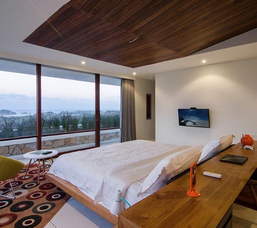 Villa Bliss