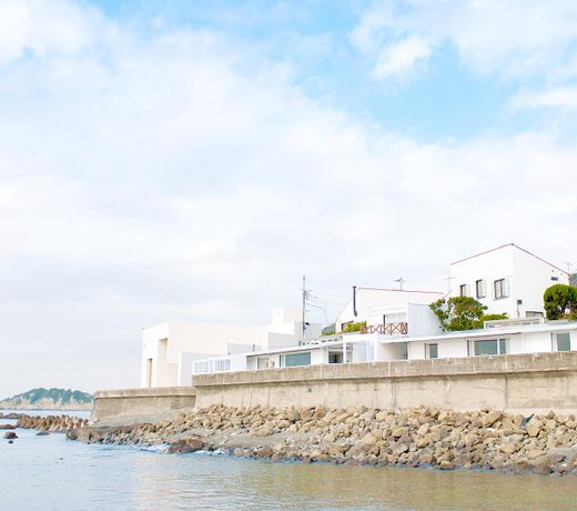 HAYAMA Funny house