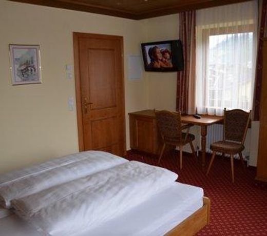Hotel-Pension Strolz
