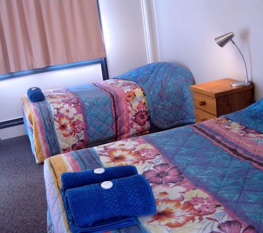 Billabong Hotel Motel