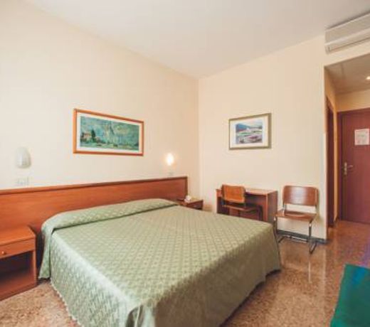 Hotel Paradiso