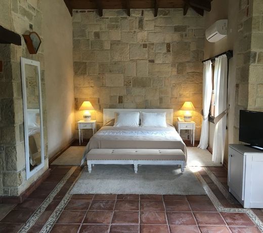 Urla Ciftlik Otel