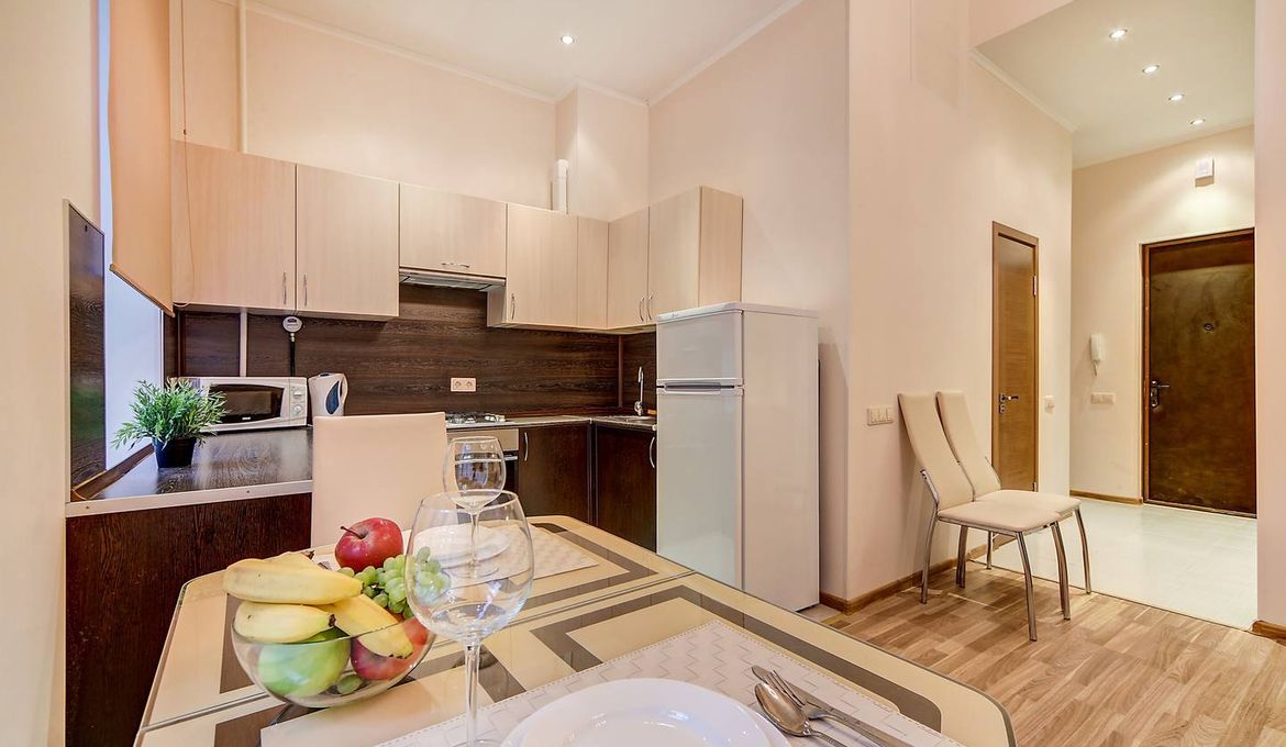 ABC78 Apartment Vosstania 24