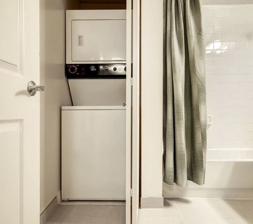 Global Luxury Suites At Seaside Way