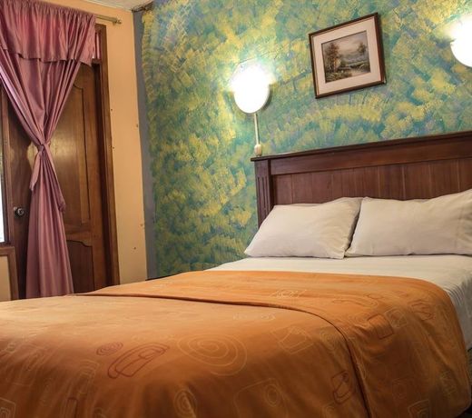 Hostal & Spa Casa Real