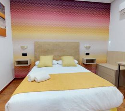 Hostal Boutique La Española by Bossh Hotels