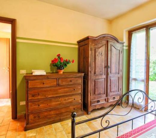 Property with swimming pool, spacious garden, private terrace and views